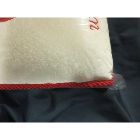 Vintage 90s NEW Warner Bros.  Wizard Of Oz Pillow  Ruby Red Rhinestones Wicked - Picture 4 of 7